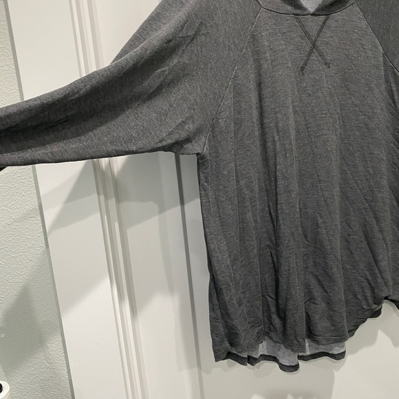 Long Sleeve Hooded Shirt - Picture 3 of 6
